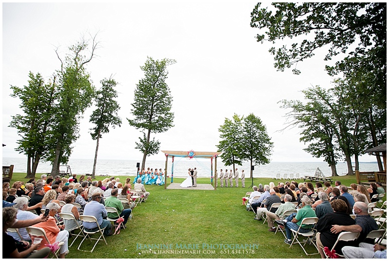 wedding ceremony on the lake, blue and pink wedding, Walker Minnesota Wedding, Walker Wedding Venues, Horseshoe Bay Resort, Twin Cities wedding photographer, Jeannine Marie Photography_0493