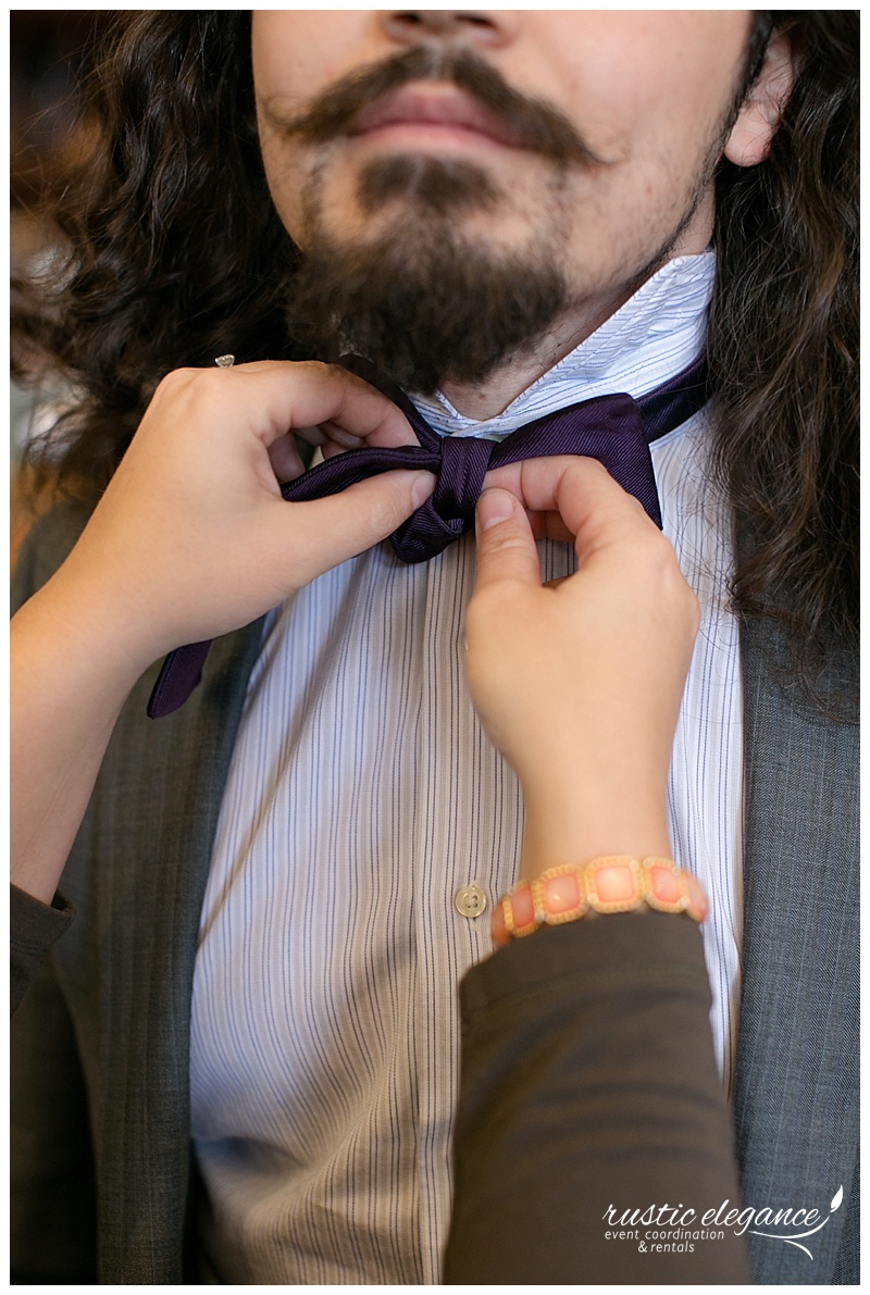 MN-Wedding-Planner-How-to-tie-a-bow-Tie_0406