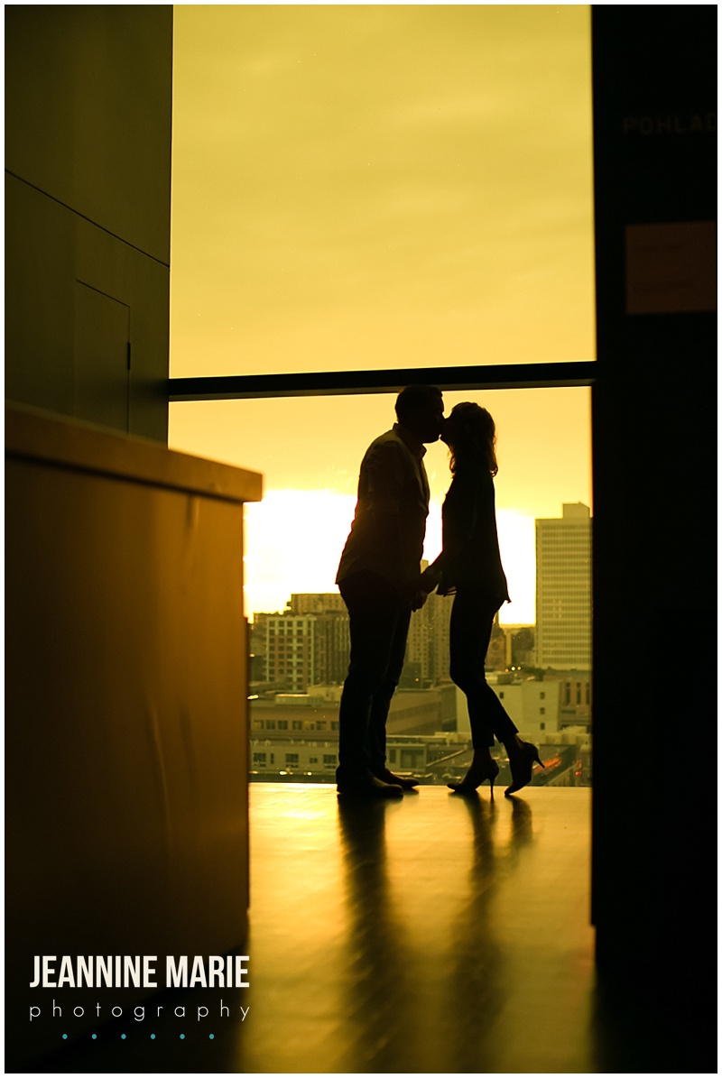 Guthrie Theater, Minneapolis, couple, kissing, amber light, silhouettes