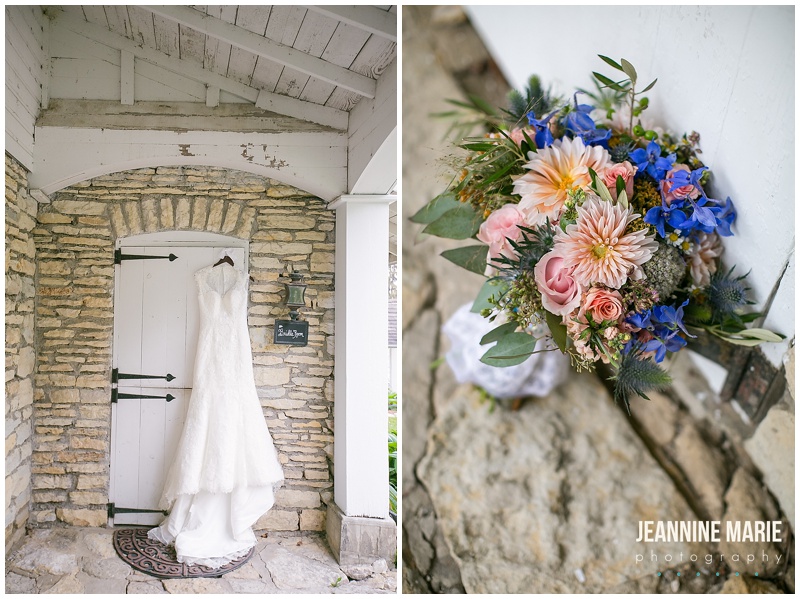Mayowood Stone Barn, Modern Designs & Concepts LLC, wedding gown, bridal dress, bridal bouquet, flowers, floral, wedding