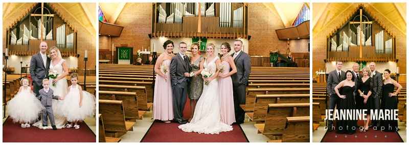 family, portraits, photos, Woodlake Lutheran Church, Minnesota churches, church weddings, bride, groom, family