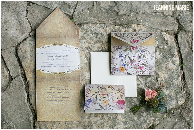 Mayowood Stone Barn, Carlson Craft, wedding, stationery, wedding invitation, floral stationery, floral invitation