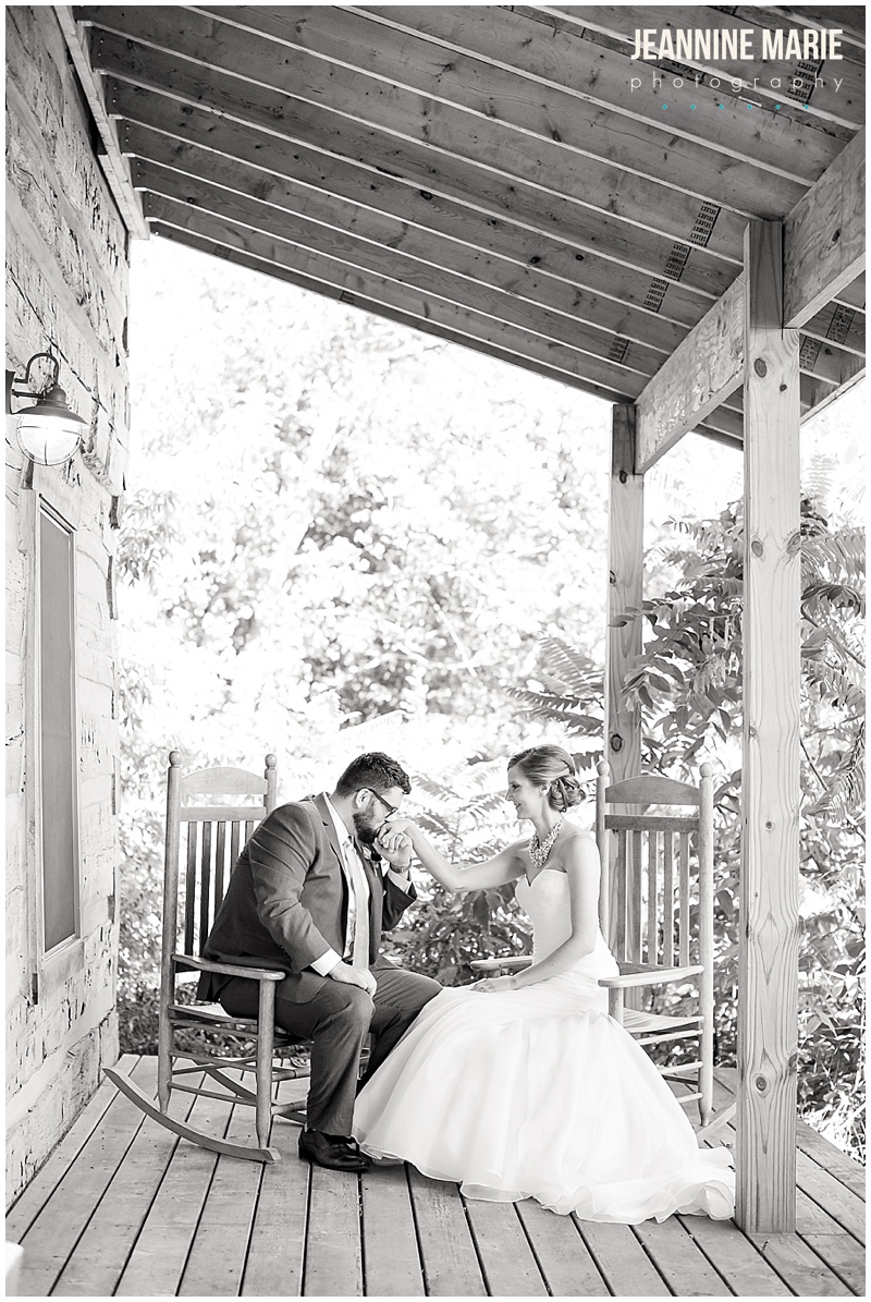 Edgewood Farm, bride, groom, poses, portraits, rustic wedding, barn wedding, black and white photo, kissing hand, chairs, sitting