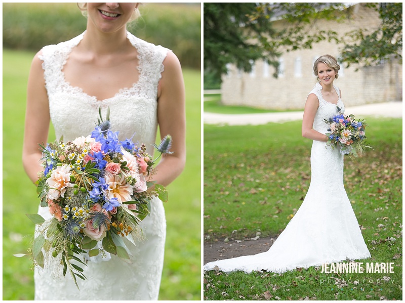 Mayowood Stone Barn, bride, bridal bouquet, flowers, floral, wedding gown, bridal dress, vintage wedding,
