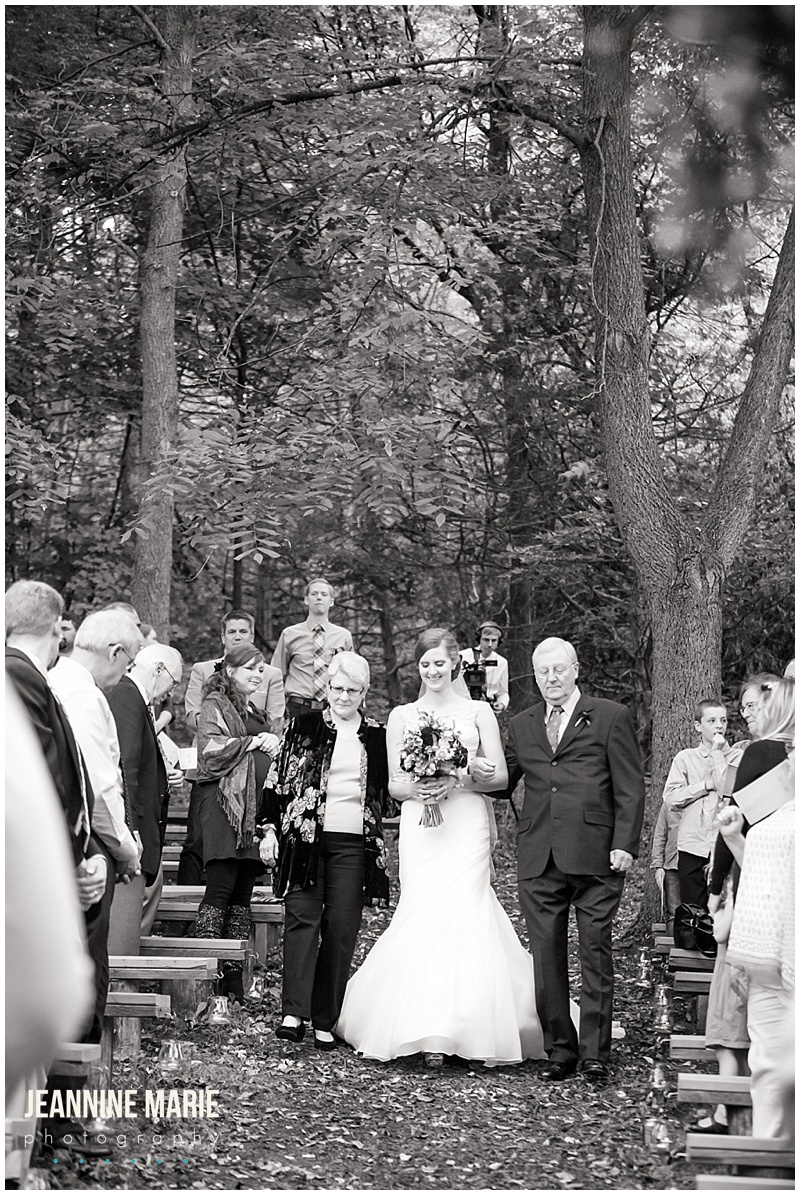Edgewood Farm, bride, mother, father, walk down aisle, ceremony, outside, trees, benches, wedding guests