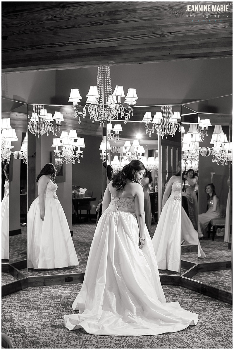 A'BULAE, wedding, bridal gown, bridal dress, mirrors, chandeliers, bride, getting ready, bridal suite