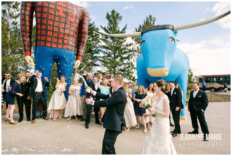 Paul Bunyan, Babe the Blue Ox, Bemidji wedding, bride, groom, bridal party, champagne, wedding, Minnesota wedding