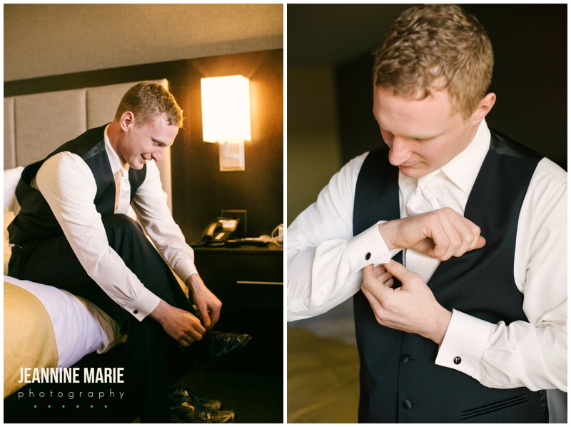 groom, getting ready, cuff links, shoes, Hampton Inn, Bemidji wedding, Minnesota wedding