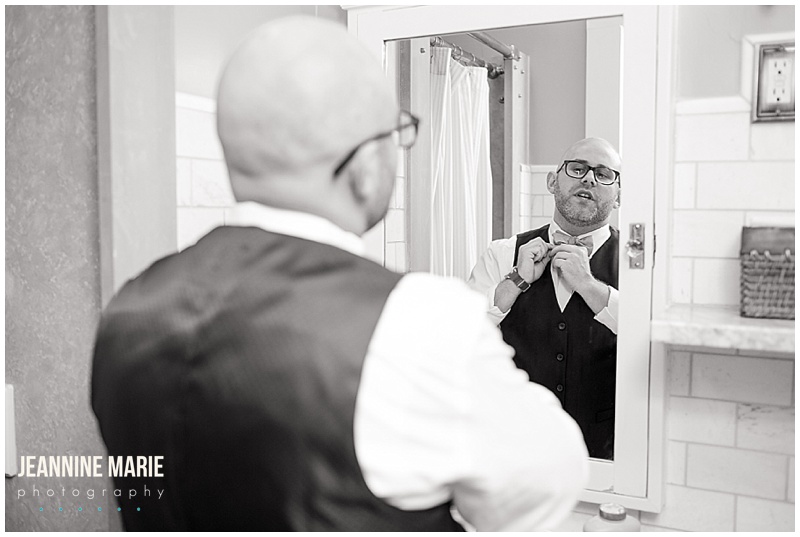 groom, getting ready, wedding, St. Paul College Club, suit, groom attire, mirror
