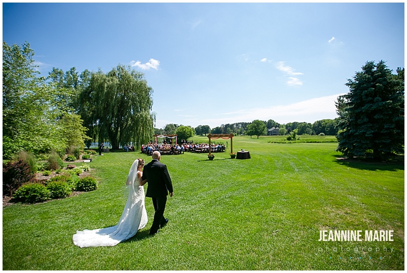 Majestic Oaks Golf Club, wedding, wedding ceremony, bride, father of the bride, summer wedding, outdoor wedding