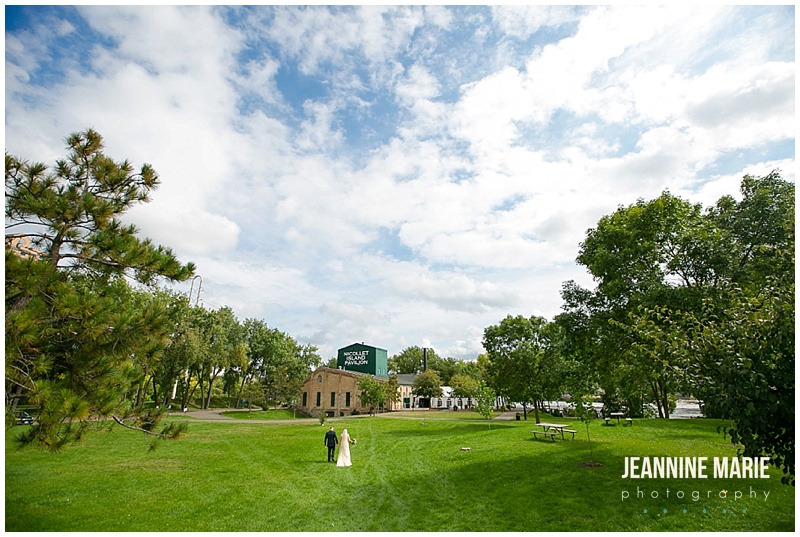 Nicollet Island Pavilion, Minneapolis wedding, Minneapolis wedding venues, wedding, bride, groom, wedding portraits, trees, wedding gown, wedding dress, veil, bridal hair, bridal makeup, wedding inspiration, groom attire