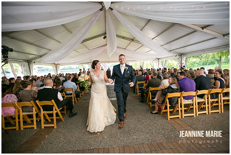 Nicollet Island Pavilion, wedding, Minneapolis wedding, bride, groom, wedding ceremony, outdoor wedding, wedding ideas