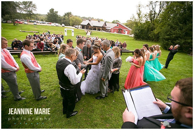 Hope Glen Farm, wedding, wedding ceremony, outdoor wedding, bride, groom, wedding planning, wedding ideas