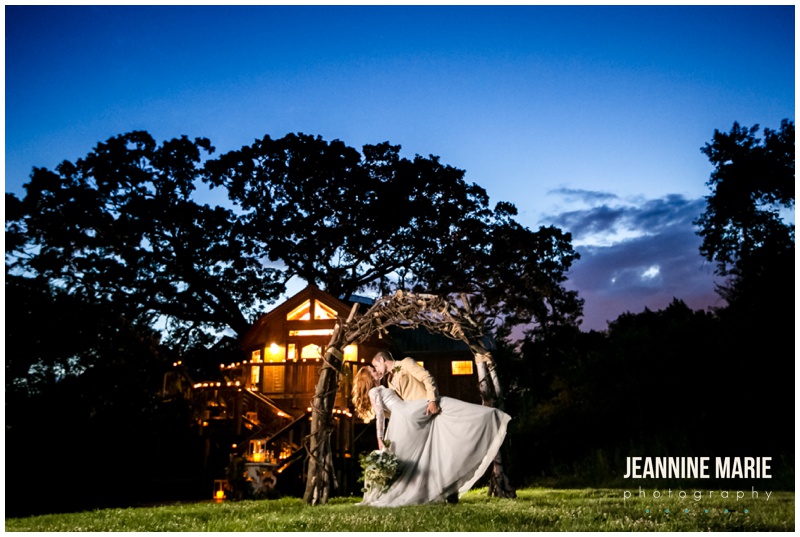 Hope Glen Farm, enchanted tree house, vintage wedding, tree house wedding, outdoor wedding, night portraits, bride, groom, Jeannine Marie Photography