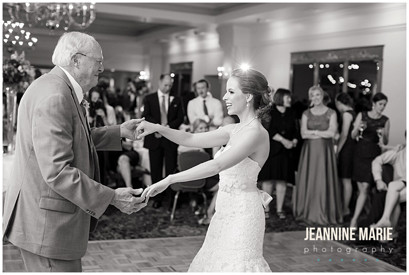 Wayzata Country Club, wedding, wedding reception, Minnesota wedding, bride, grandpa, dance, wedding moments