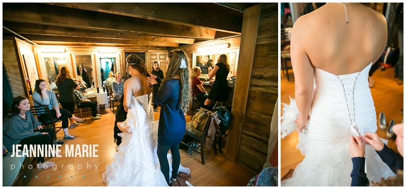 Hope Glen Farm, wedding, barn wedding, farm wedding, Minnesota wedding, bride, bridal suit, getting ready