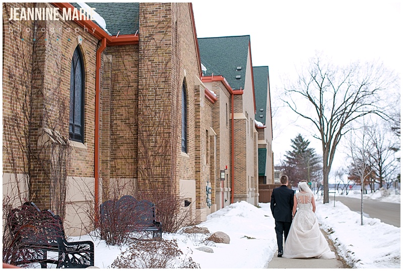 First Lutheran Church, winter wedding, church wedding, Minnesota wedding, wedding portraits, bride, groom, winter wedding inspiration, indoor wedding, wedding portraits