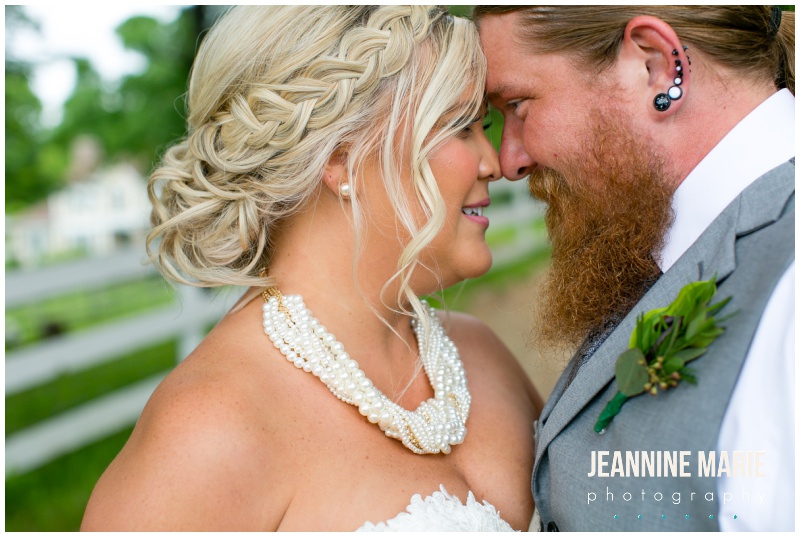 139 Hair by Heidi, Minneapolis wedding hair stylist, Twin Cities hair stylist, Minnesota hair stylist, wedding hair styles, wedding hair, Minnesota wedding photographer, Minneapolis wedding photographer, Jeannine Marie Photography