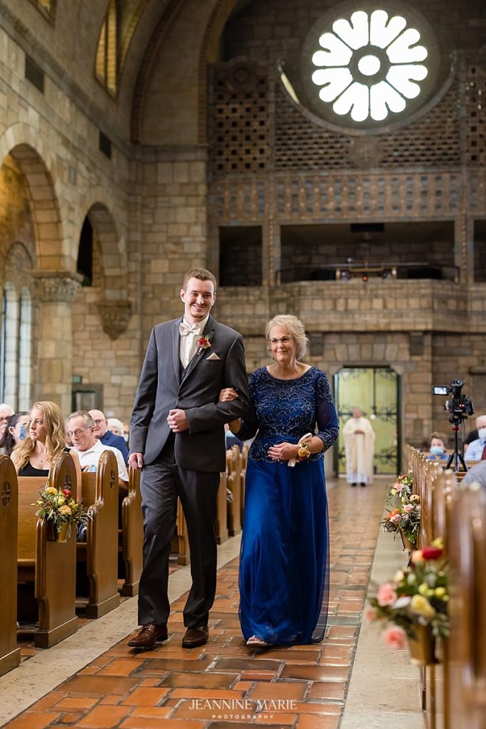 Our Lady of Victory Chapel, St. Catherines University, St. Paul, Minnesota, Wedding, Family, Mom, Groom, Suit, Dress, Isle, Holy, Church, Portrait, Photography