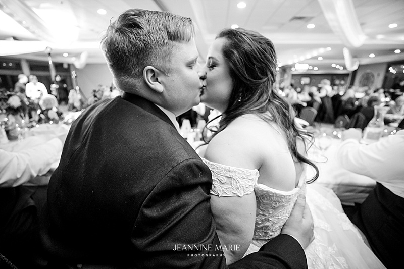 Kiss, Love, Bride, Groom, Party, Wedding, Reception, Killarney Golf Course, Wisconsin, Portrait, Photography
