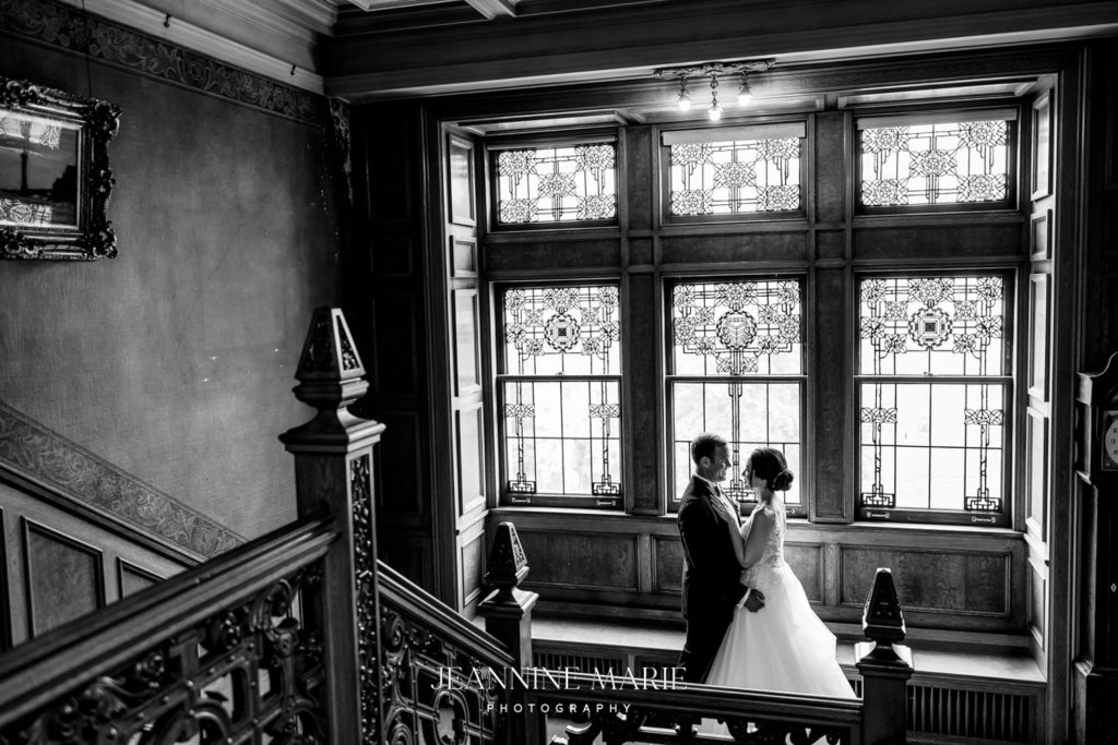 Black and white wedding photo at the Glensheen Mansion photographed by photographer Jeannine Marie Photography at Duluth wedding