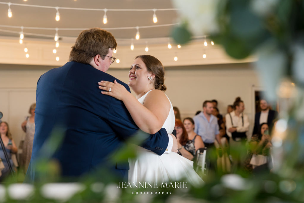 First dance portrait photographed by Twin Cities wedding photographer Jeannine Marie Photography