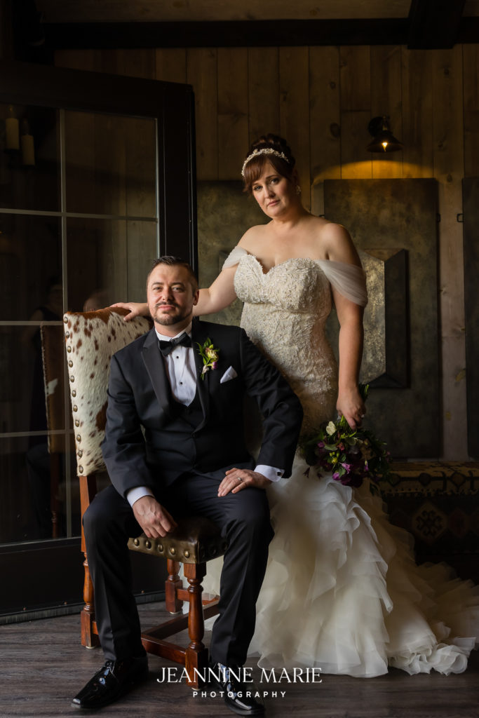 The Lady in Red wedding planner wedding photographed by Minnesota photographer Jeannine Marie Photography