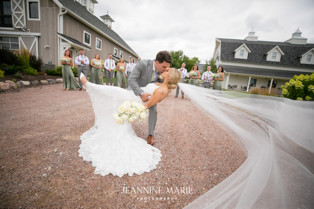 Ashery Lane Farm Wedding photographed by Minnesota wedding photographer Jeannine Marie Photography