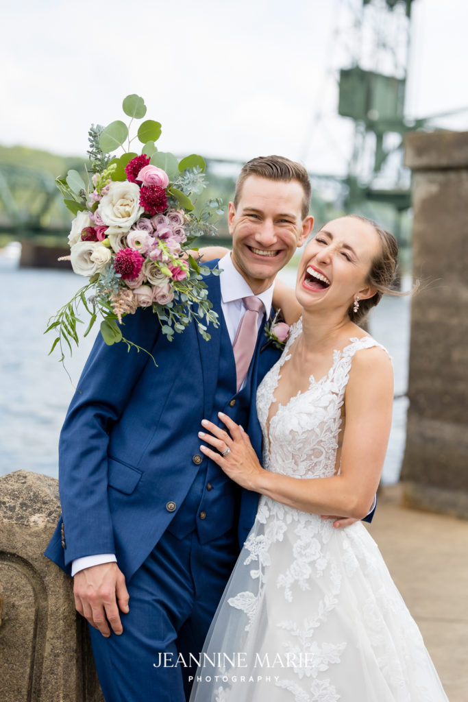 Micro wedding photographed by Minneapolis wedding photographer Jeannine Marie Photography
