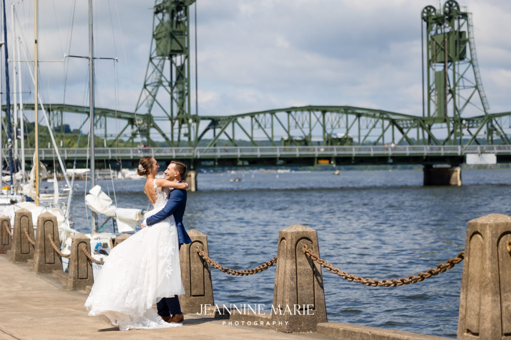 Micro wedding photographed by wedding photographer Jeannine Marie Photography