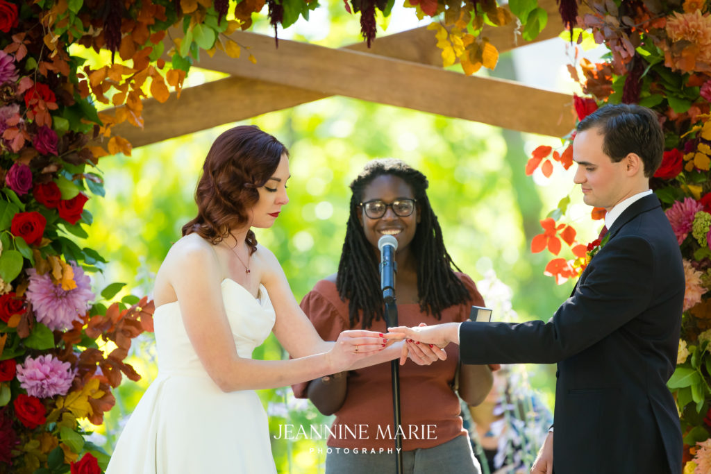 Melody Hall event planning wedding photographed by Twin Cities wedding photographer Jeannine Marie Photography