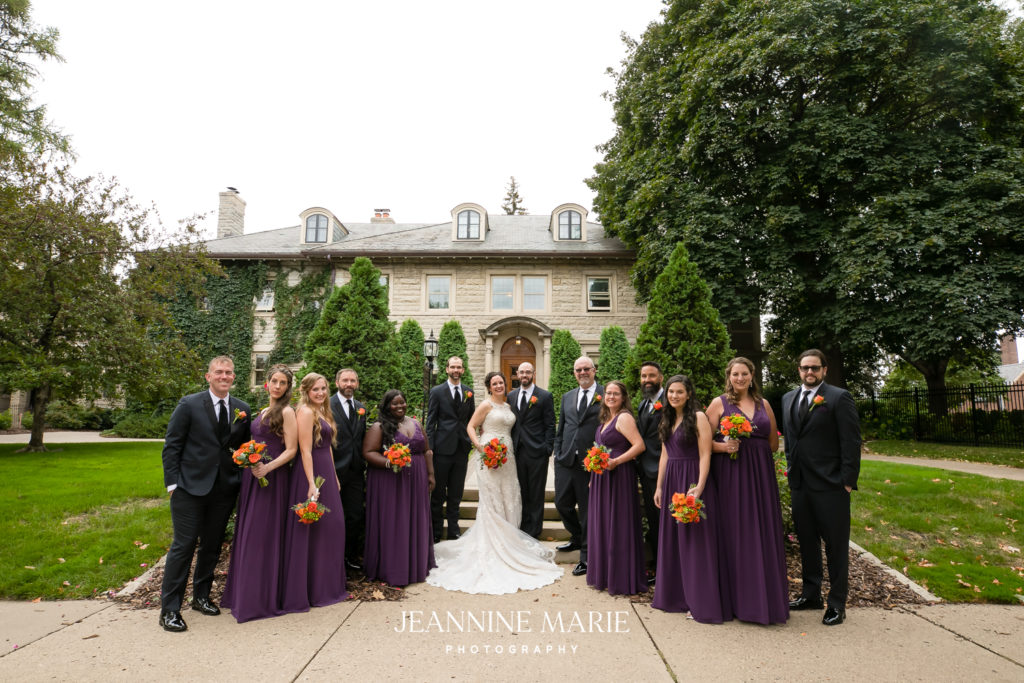 Wedding at the Saint Paul College club photographed by Twin Cities photographer Jeannine Marie Photography