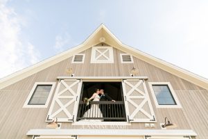 Ashery Lane Farms wedding photographed by Twin Cities photographer Jeannine Marie Photography